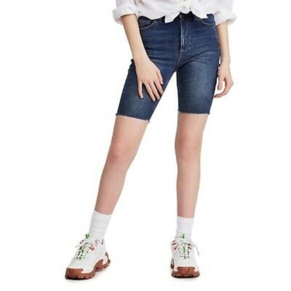 NWT BDG‎ Urban Outfitters Denim Biker Shorts - Picture 1 of 12